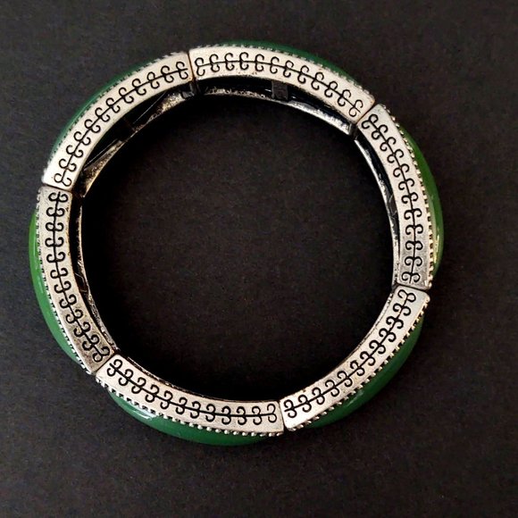 Green and silver stretch bracelet - Picture 5 of 9